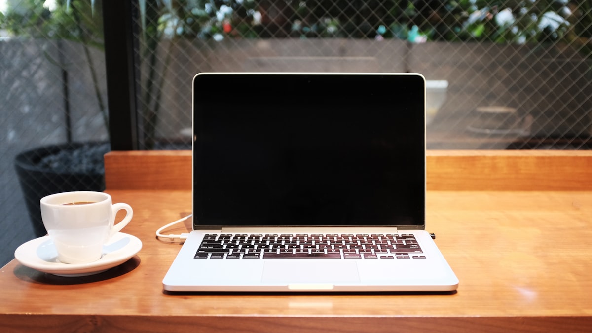 Der Aufkleber KI-PC allein macht noch keinen besseren Laptop, wie das Jahr 2026 eindrucksvoll gezeigt hat.